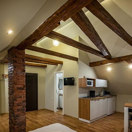 Studio Unseen Brasov Luaran gambar