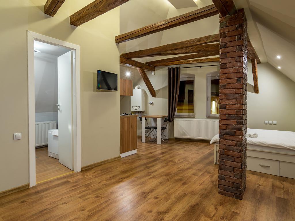 Studio Unseen Brasov Luaran gambar