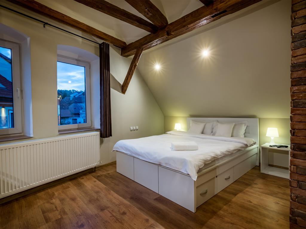 Studio Unseen Brasov Luaran gambar